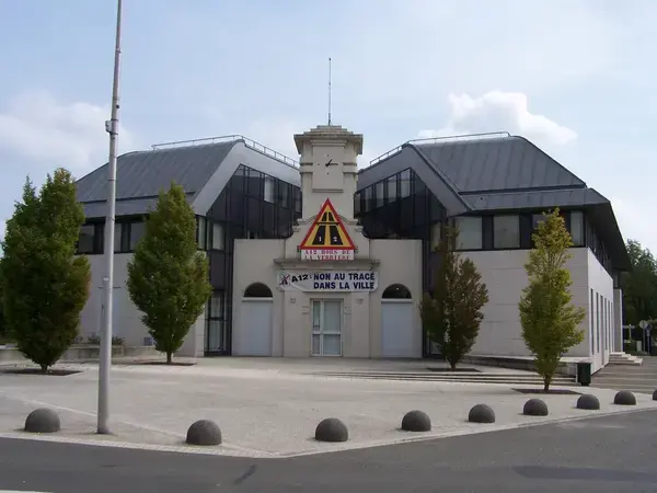 Monte Escalier Performance Installateur monte escalier La Verrière