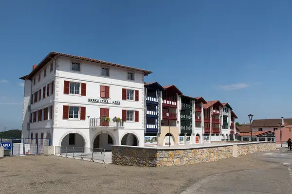 Monte Escalier Performance Installateur monte escalier Saint-Pierre-d'Irube